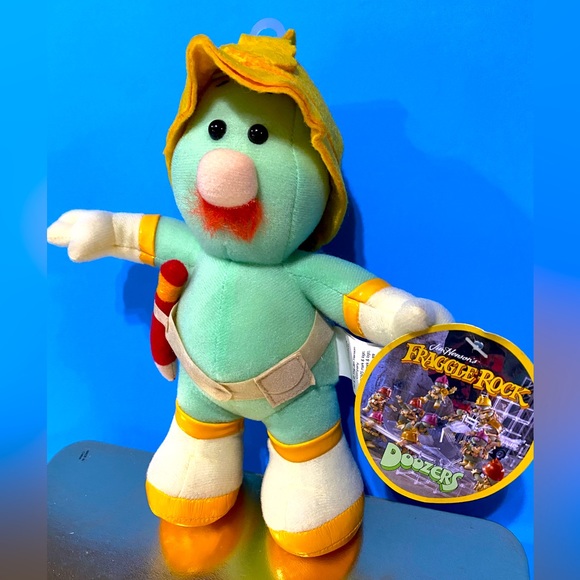 Sesame Street Other - SESAME STREET FRAGGLE ROCK DOOZERS NWT SABABA TOYS 2004 PLUSH WITH ATTACHED TAG